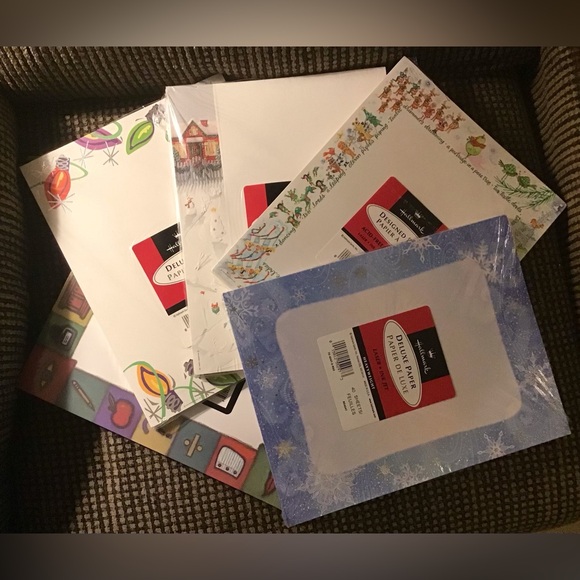 ✨✨ Deluxe Themed Printer Paper Five Piece Bundle ✨✨ - Picture 1 of 6